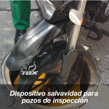 Compuertas Plásticas Desagües cañería  Ducto agua lavado cárcamo nivel freático Ptar tratamiento de aguas  Alcantarillado  Acueducto   Dispositivo compuerta  Charnela  Válvula anti retorno  Canales acueductos  Rejillas tapas válvulas  Medidores agua potable Aguas negras Metal box  Pozo inspección seguridad anti vandálico Bogotá Compuertas Plásticas en Polipropileno  