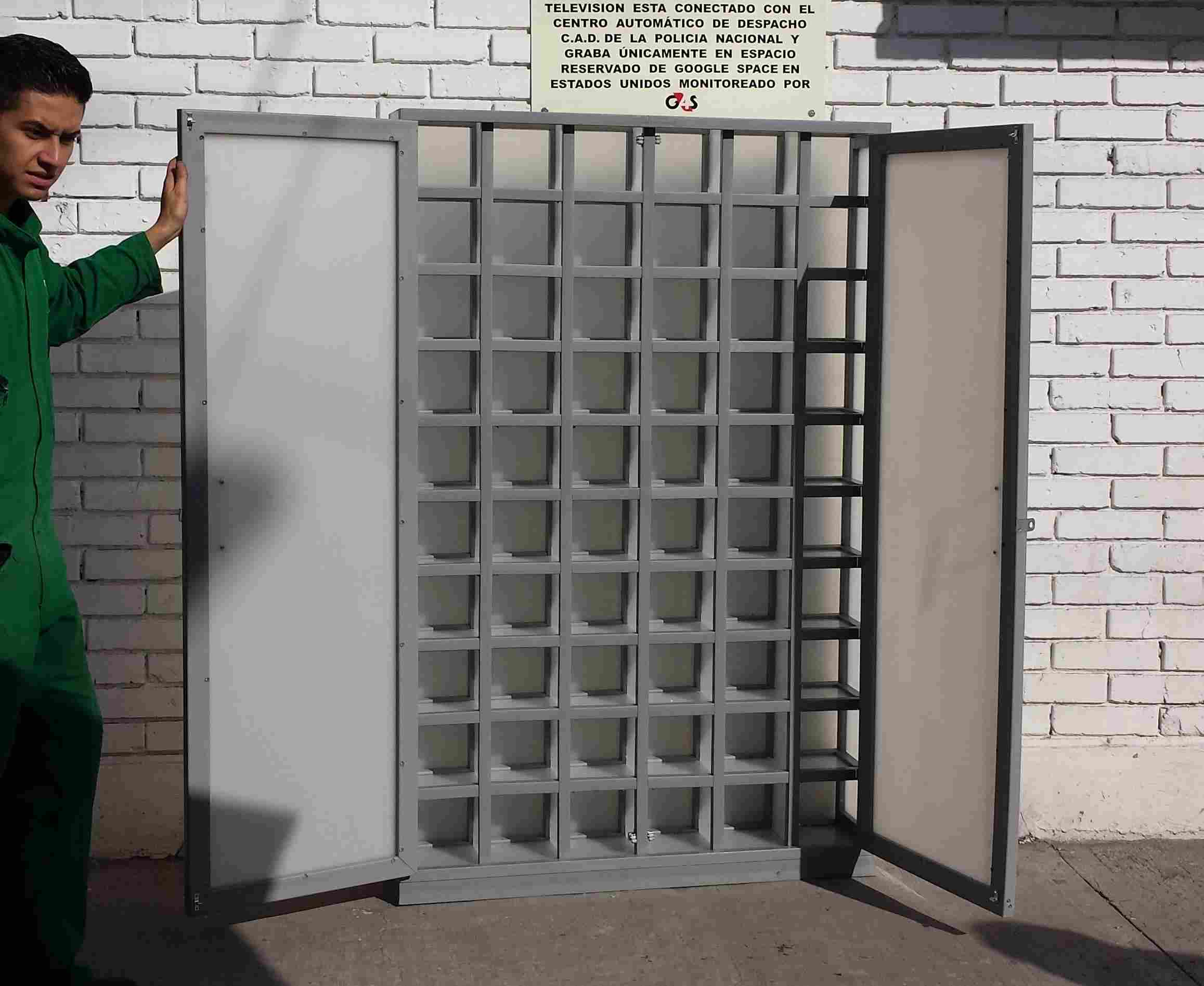 locker-o-casilleros-plasticos-industriales5